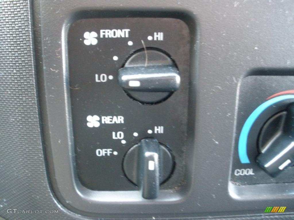 2010 Ford E Series Van E350 XLT Passenger Extended Controls Photo #46850271