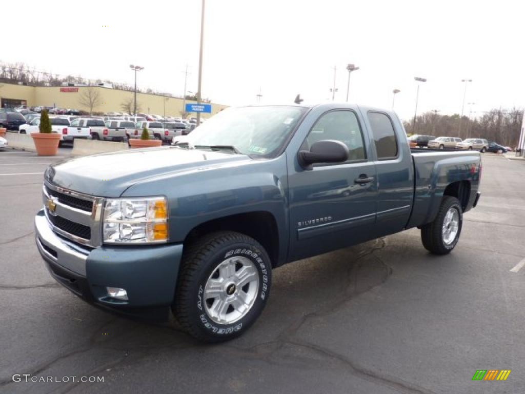 2011 Silverado 1500 LT Extended Cab 4x4 - Blue Granite Metallic / Ebony photo #3