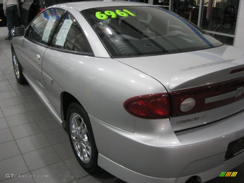 2003 Cavalier LS Sport Coupe - Ultra Silver Metallic / Graphite Gray photo #9