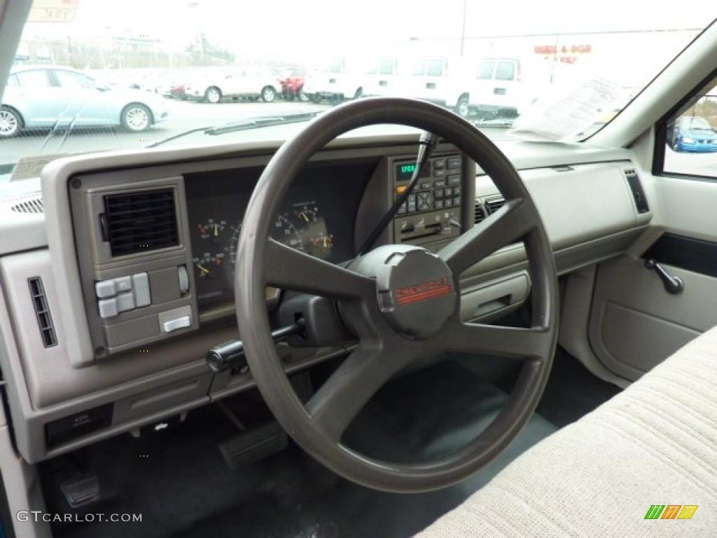 Beige Interior 1994 Chevrolet C/K C1500 Regular Cab Photo #46852638