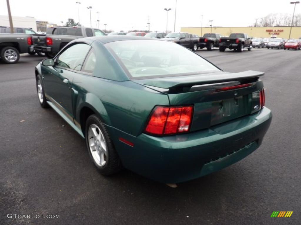2002 Mustang V6 Coupe - Tropic Green Metallic / Medium Parchment photo #4