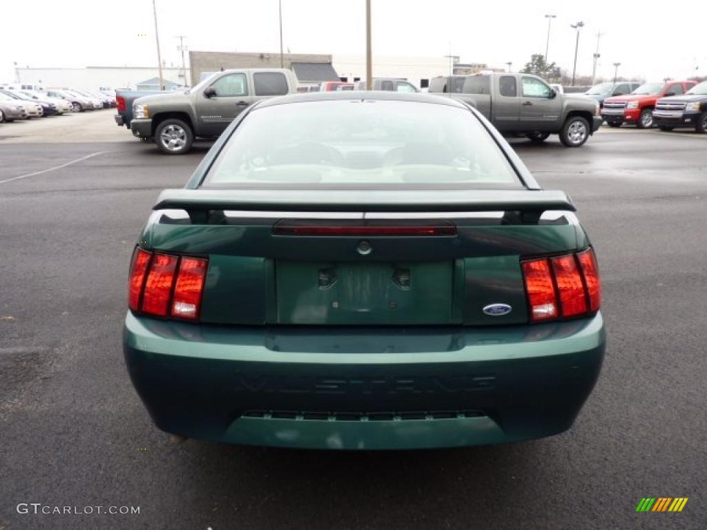2002 Mustang V6 Coupe - Tropic Green Metallic / Medium Parchment photo #5