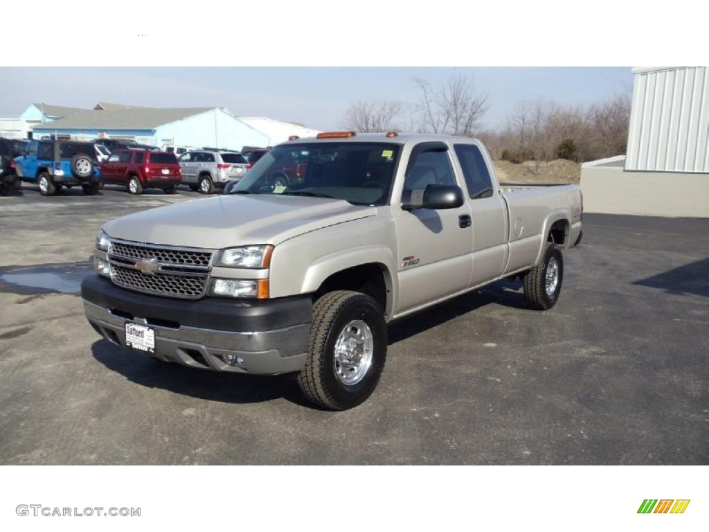 2005 Silverado 3500 LS Extended Cab 4x4 - Silver Birch Metallic / Dark Charcoal photo #1