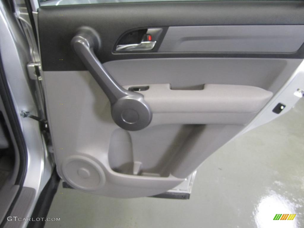 2009 CR-V LX 4WD - Alabaster Silver Metallic / Gray photo #16