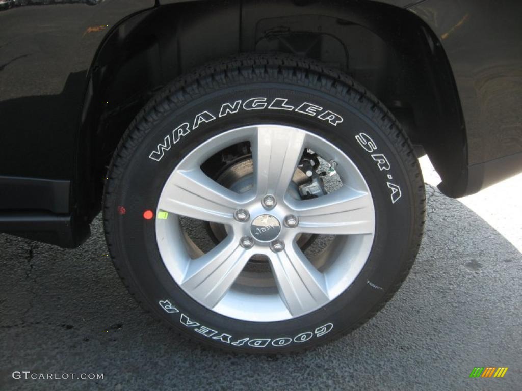 2011 Jeep Compass 2.4 Limited 4x4 Wheel Photo #46859025