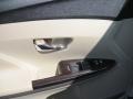 Blizzard White Pearl - Venza I4 Photo No. 12