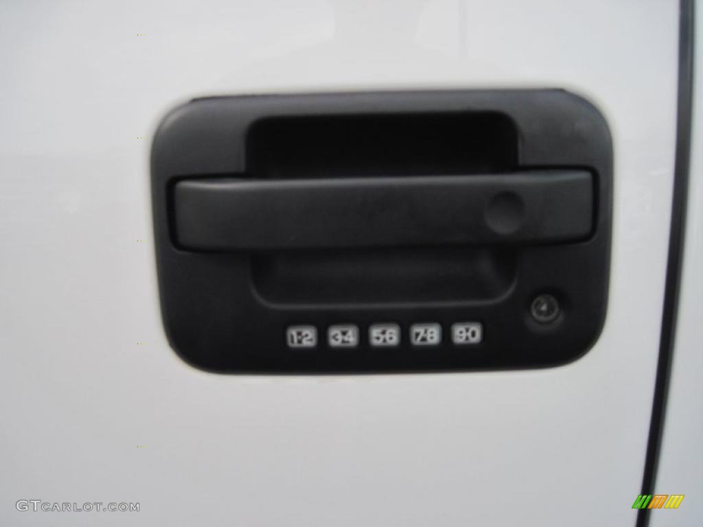 2006 F150 Lariat SuperCrew - Oxford White / Tan photo #10
