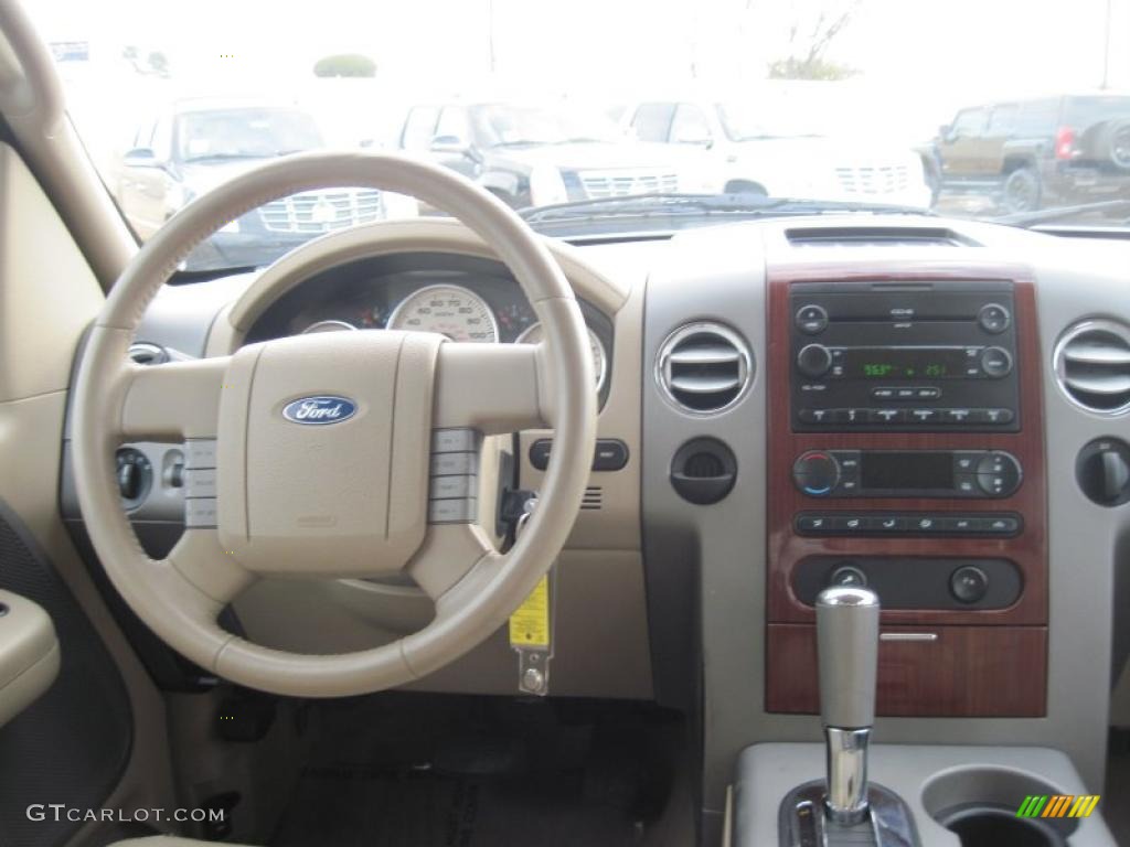 2006 F150 Lariat SuperCrew - Oxford White / Tan photo #15