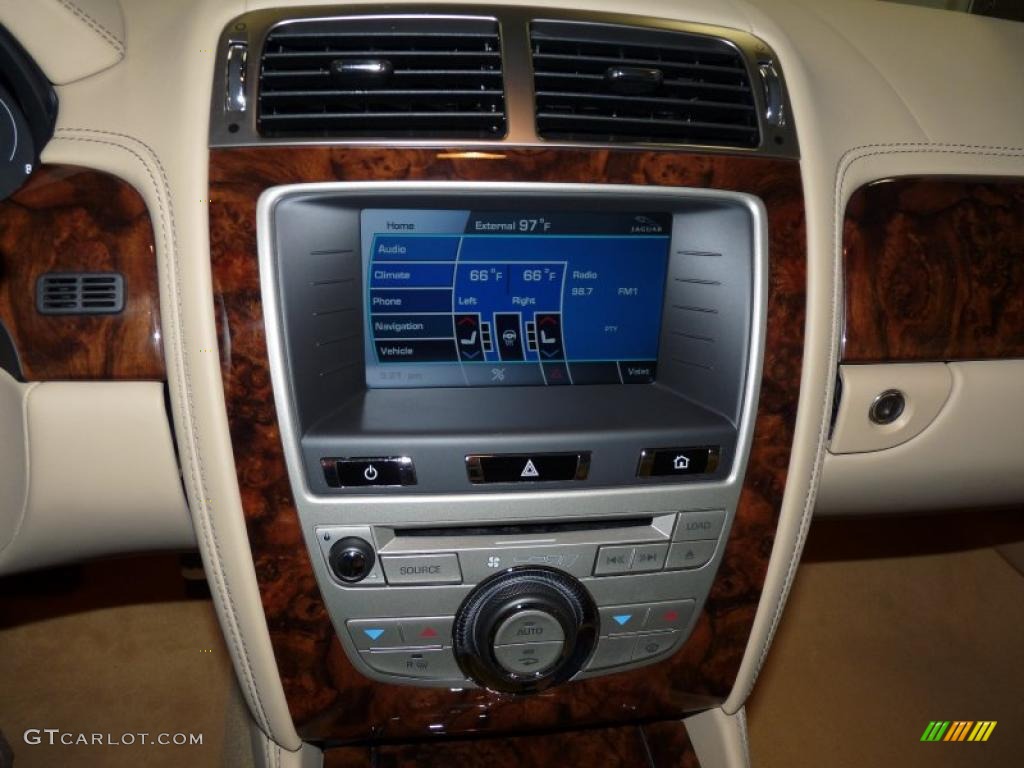 2011 Jaguar XK XKR Convertible Controls Photo #46861770