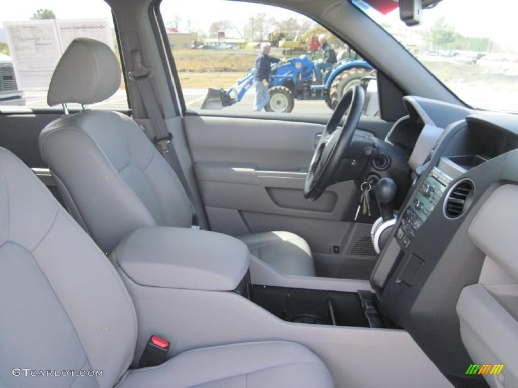 2011 Pilot EX-L - Taffeta White / Gray photo #18