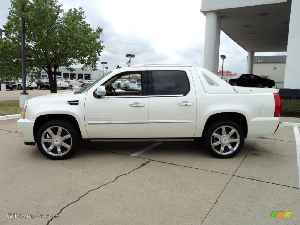 2011 Escalade EXT Premium AWD - White Diamond Tricoat / Cashmere/Cocoa photo #3