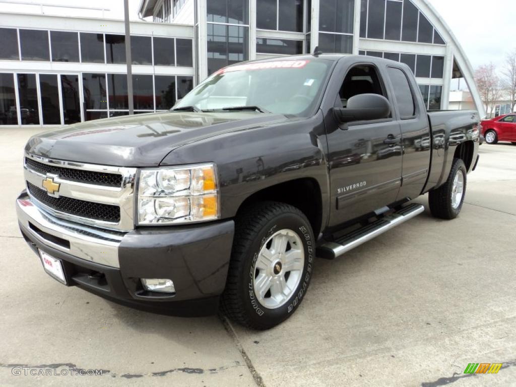 2010 Silverado 1500 LT Extended Cab 4x4 - Taupe Gray Metallic / Ebony photo #1