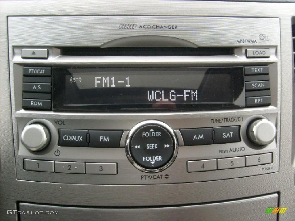 2011 Subaru Legacy 3.6R Limited Controls Photo #46864335