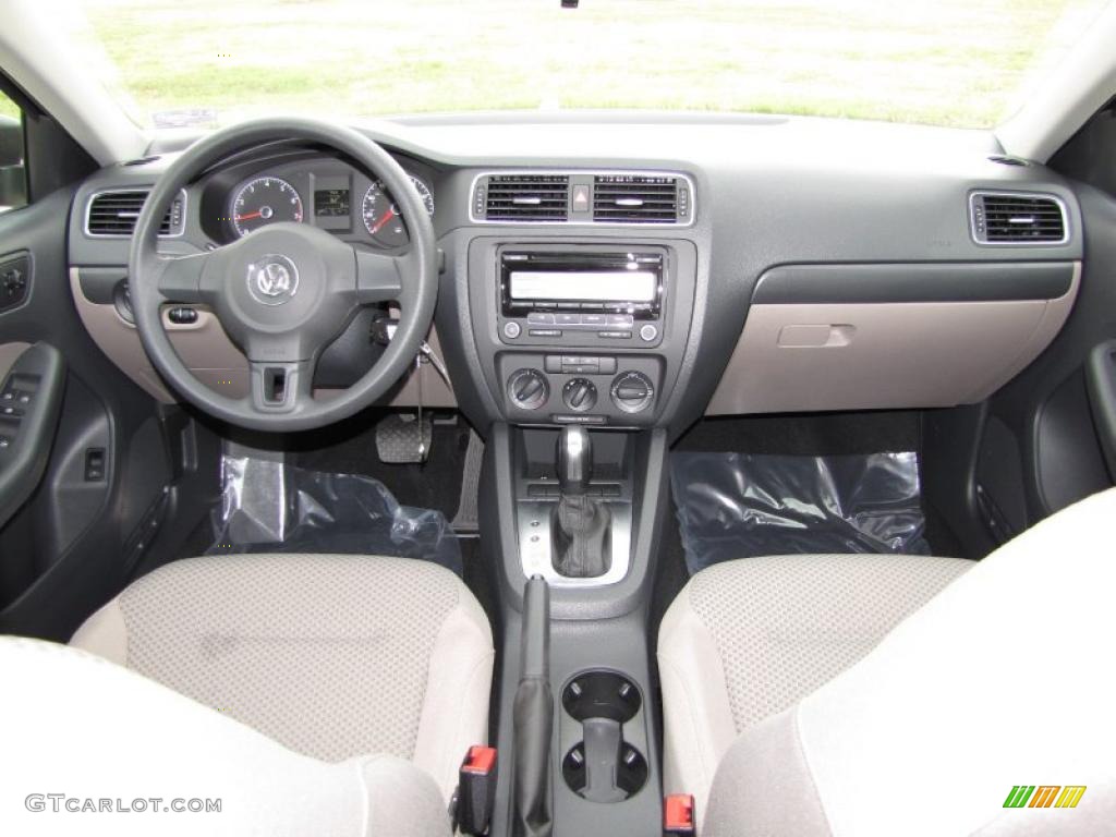 2011 Jetta S Sedan - Toffee Brown Metallic / Latte Macchiato photo #5