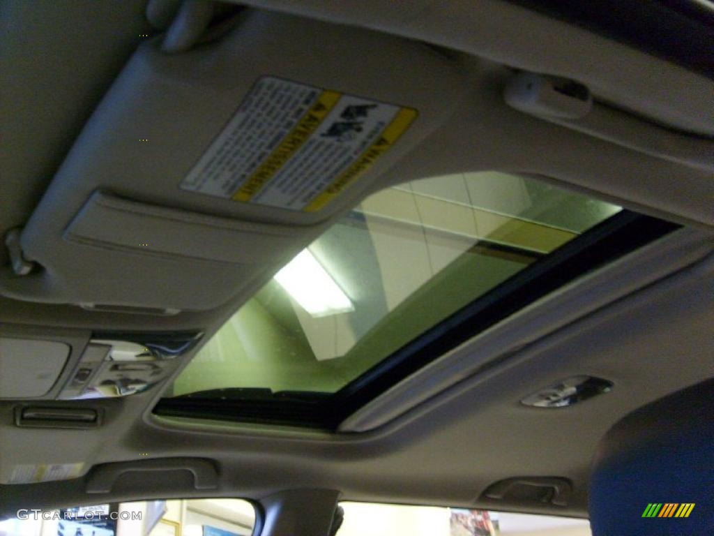2011 Outback 3.6R Limited Wagon - Graphite Gray Metallic / Off Black photo #4