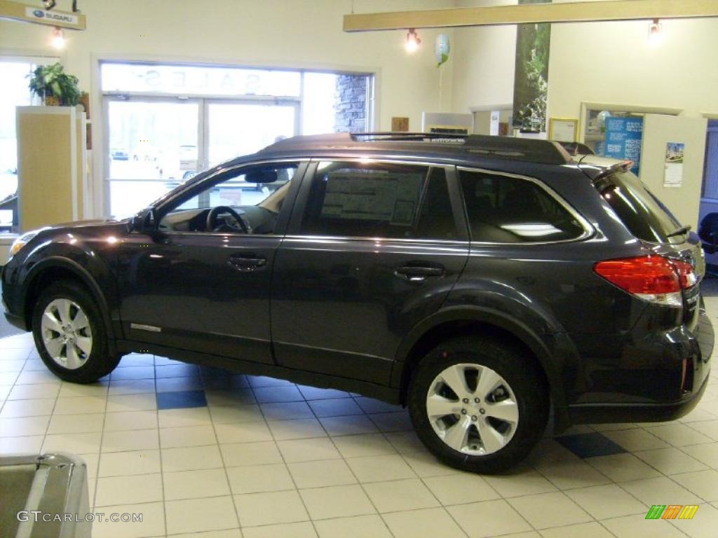 2011 Outback 3.6R Limited Wagon - Graphite Gray Metallic / Off Black photo #8