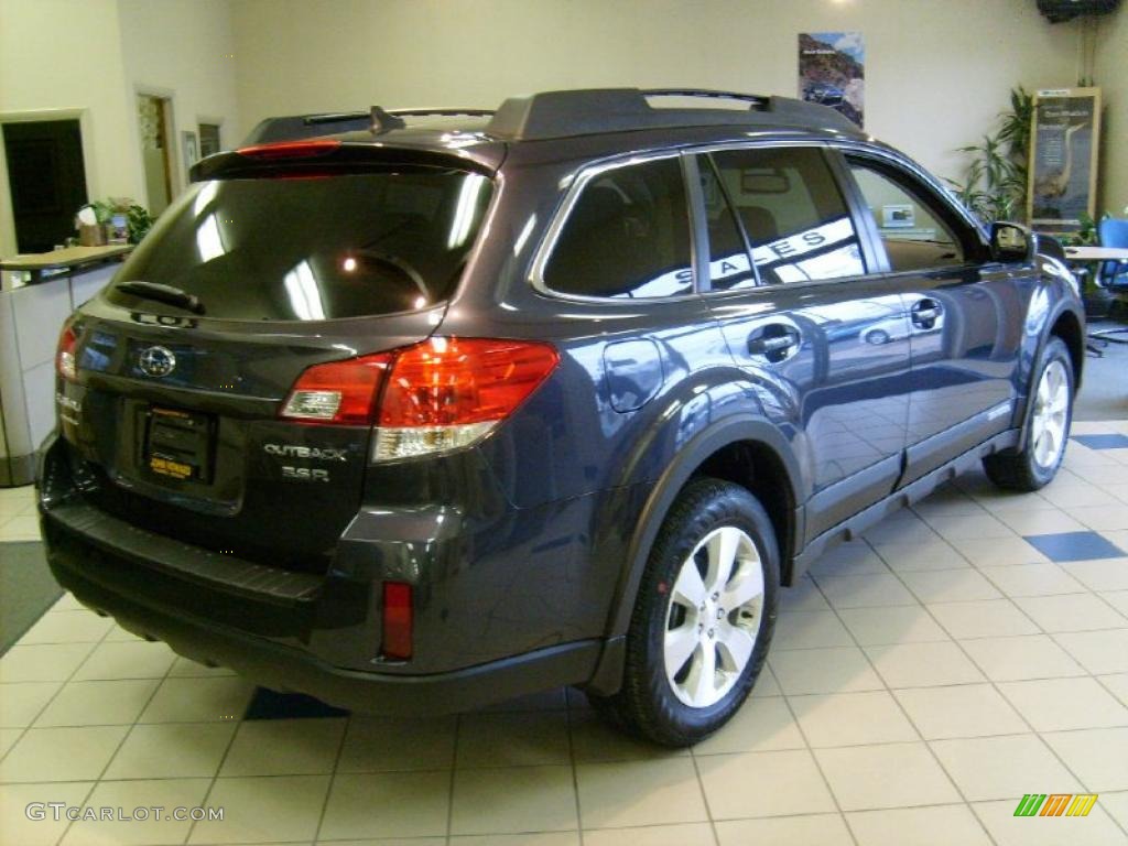 2011 Outback 3.6R Limited Wagon - Graphite Gray Metallic / Off Black photo #10