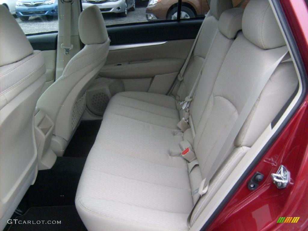Warm Ivory Interior 2011 Subaru Outback 2.5i Premium Wagon Photo #46865160