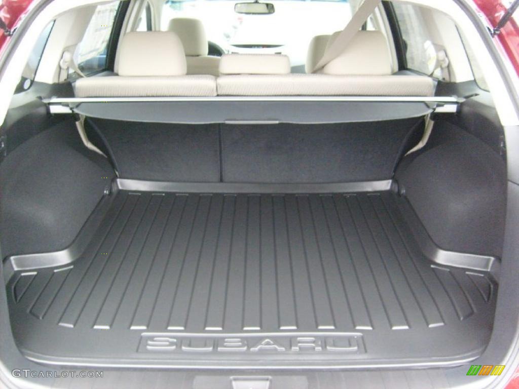 2011 Subaru Outback 2.5i Premium Wagon Trunk Photo #46865241