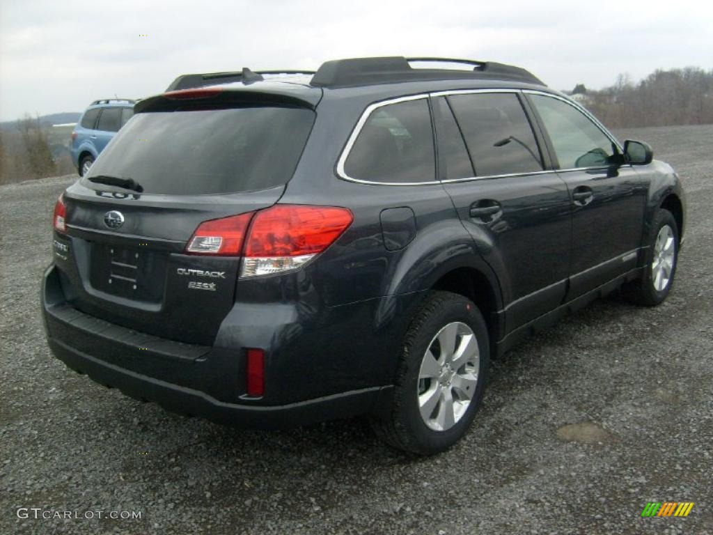 2011 Outback 2.5i Limited Wagon - Graphite Gray Metallic / Off Black photo #10