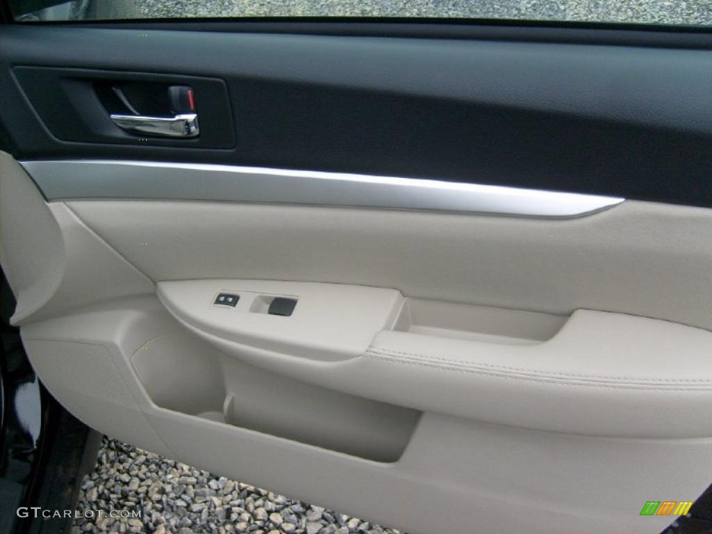 2011 Outback 2.5i Premium Wagon - Crystal Black Silica / Warm Ivory photo #16