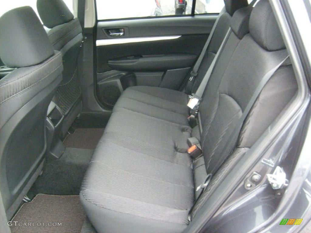 2011 Outback 2.5i Premium Wagon - Graphite Gray Metallic / Off Black photo #14