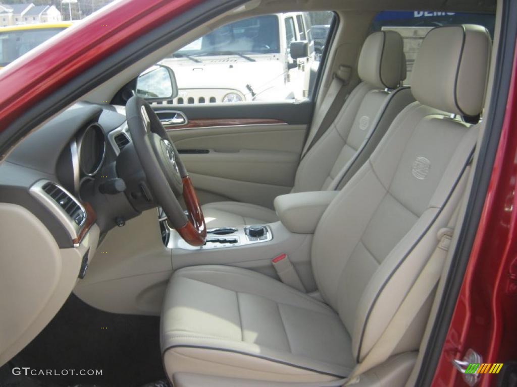 Dark Frost Beige/Light Frost Beige Interior 2011 Jeep Grand Cherokee Overland 4x4 Photo #46866720