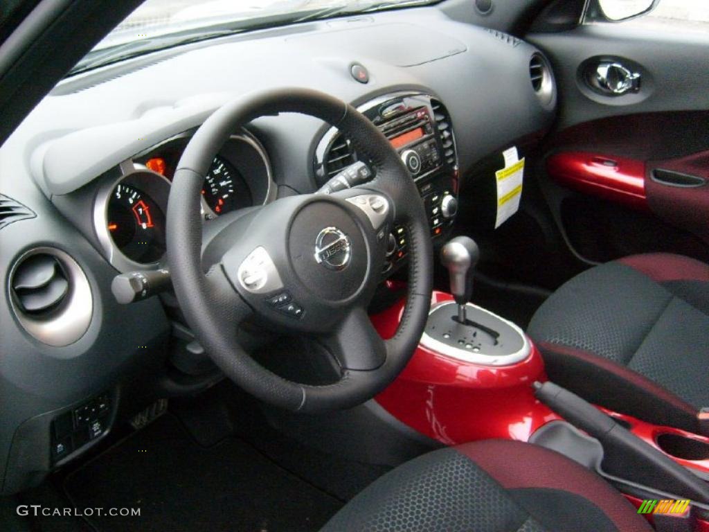 Black/Red w/Red Trim Interior 2011 Nissan Juke SV AWD Photo #46867929