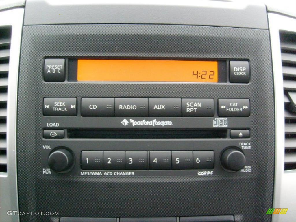 2011 Nissan Xterra Pro-4X 4x4 Controls Photo #46868487