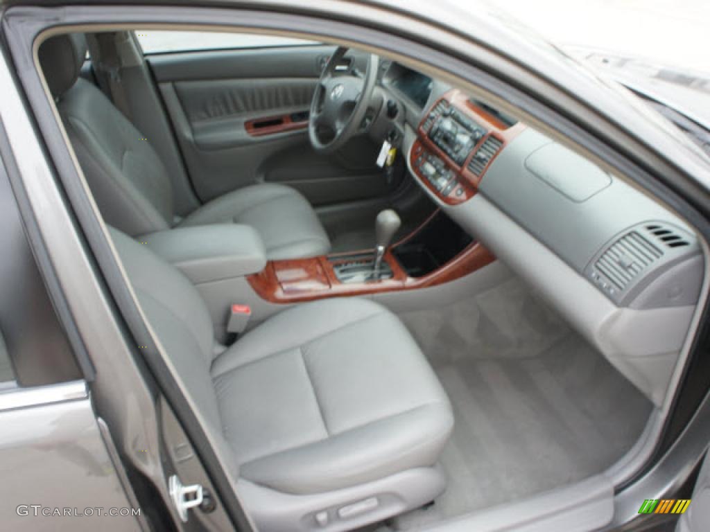 2003 Camry XLE - Phantom Gray Pearl / Stone photo #16