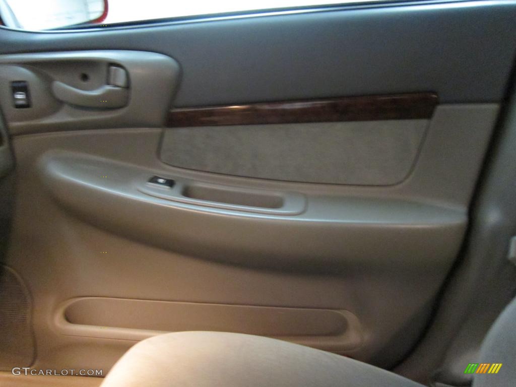 2004 Impala  - Victory Red / Medium Gray photo #27
