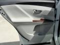 Blizzard Pearl White - Venza V6 Photo No. 22