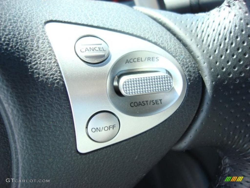 2009 Nissan 370Z Touring Coupe Controls Photo #46875101