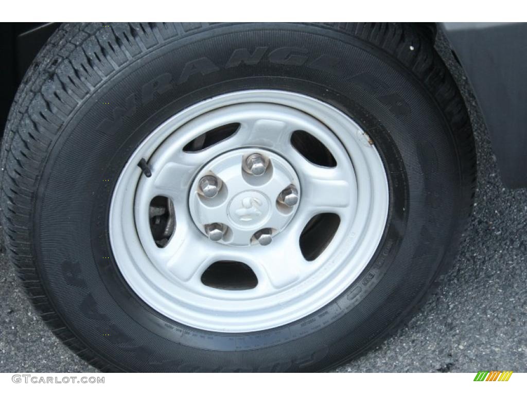 2006 Dodge Dakota ST Club Cab Wheel Photo #46877129