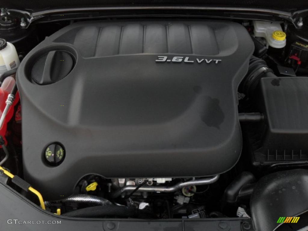 2011 Dodge Avenger Lux 3.6 Liter DOHC 24-Valve VVT Pentastar V6 Engine Photo #46877180