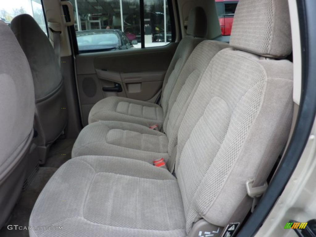 Medium Parchment Interior 2002 Ford Explorer XLT 4x4 Photo #46877486