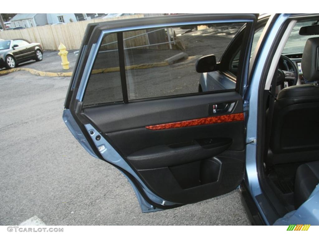 2011 Subaru Outback 2.5i Limited Wagon Off Black Door Panel Photo #46877891