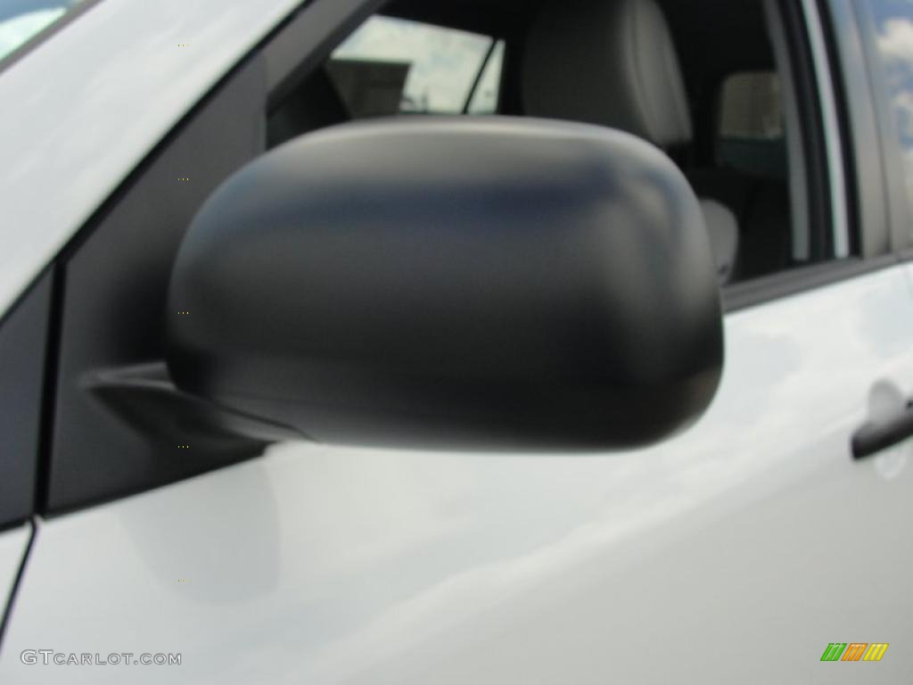 2011 RAV4 I4 - Super White / Ash photo #12