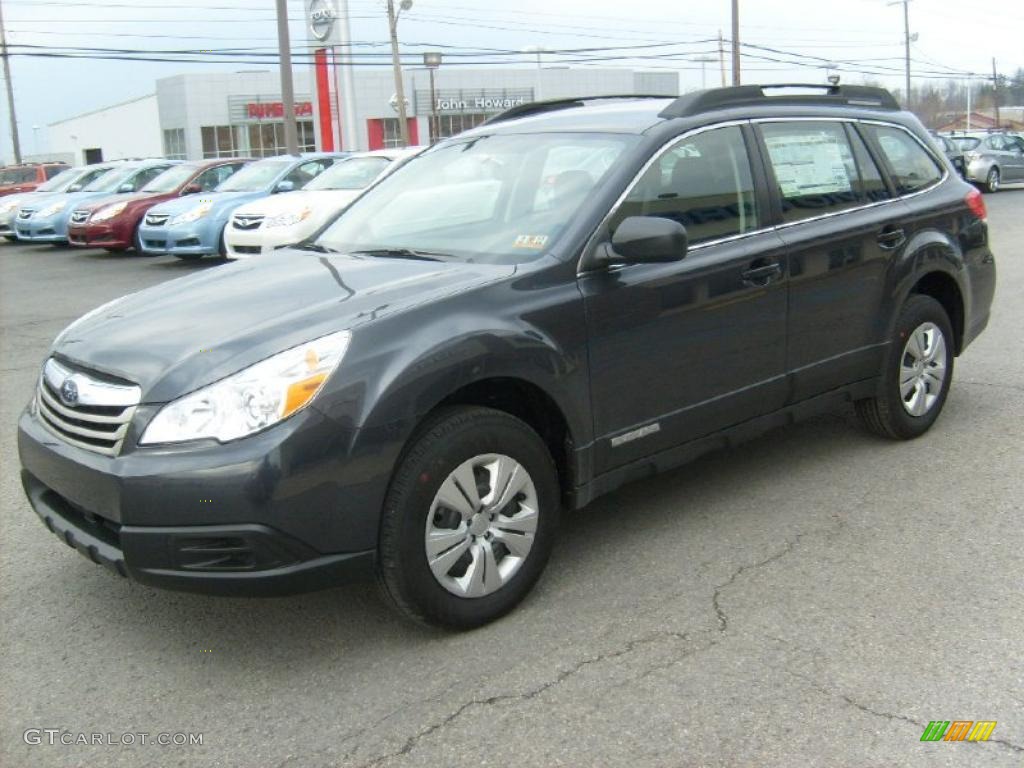 2011 Outback 2.5i Wagon - Graphite Gray Metallic / Off Black photo #3