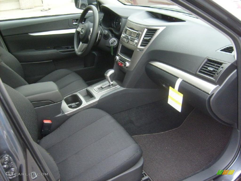 2011 Outback 2.5i Wagon - Graphite Gray Metallic / Off Black photo #7