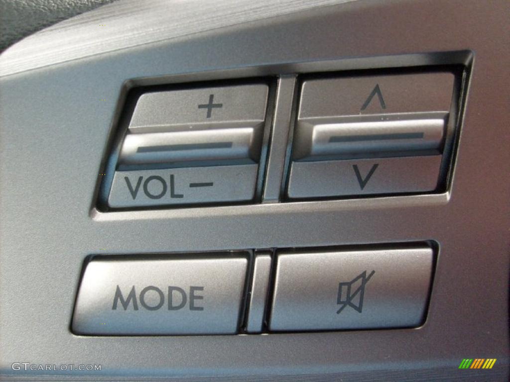 2011 Outback 2.5i Wagon - Graphite Gray Metallic / Off Black photo #18