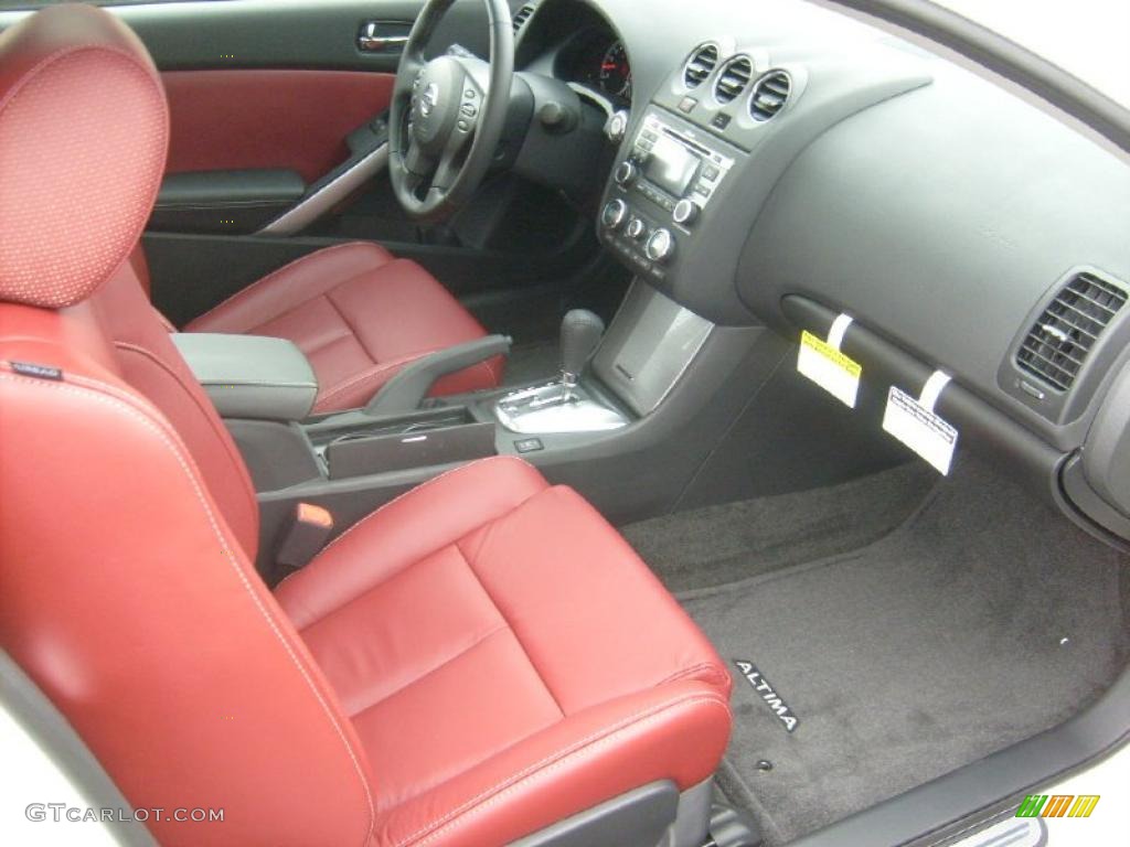Red Interior 2011 Nissan Altima 2.5 S Coupe Photo #46880717