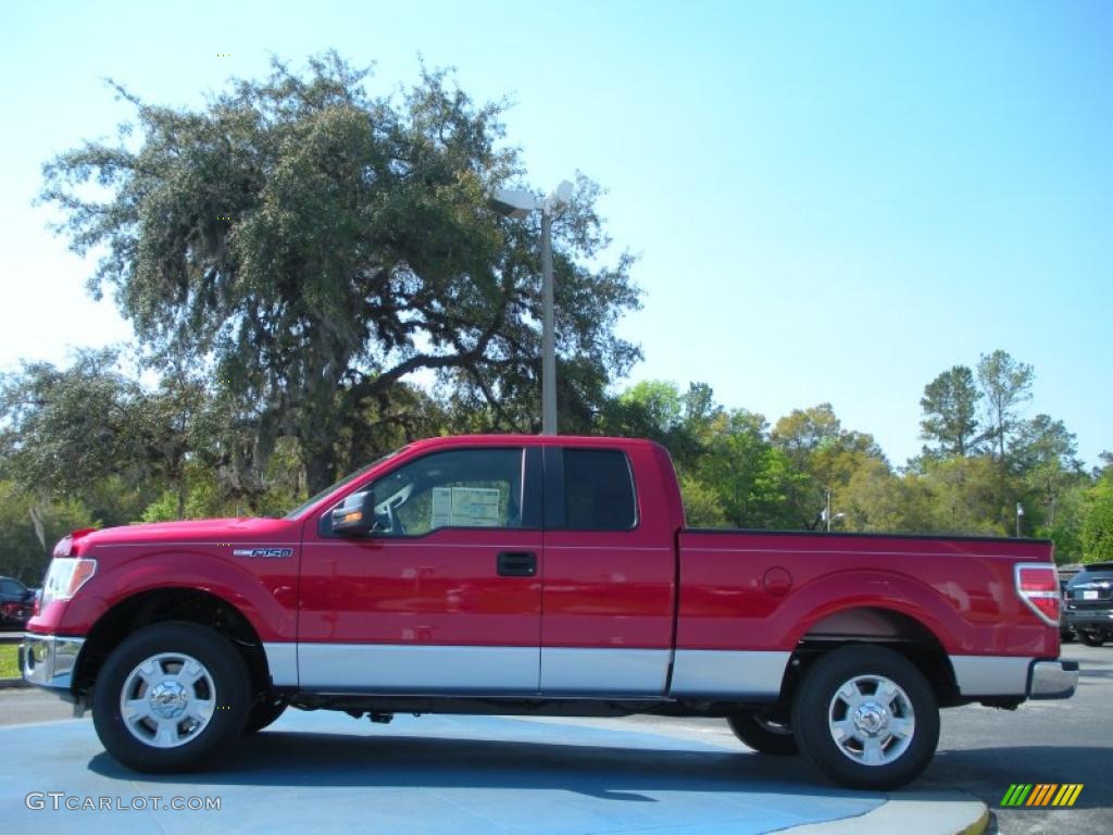 2011 F150 XLT SuperCab - Red Candy Metallic / Steel Gray photo #2