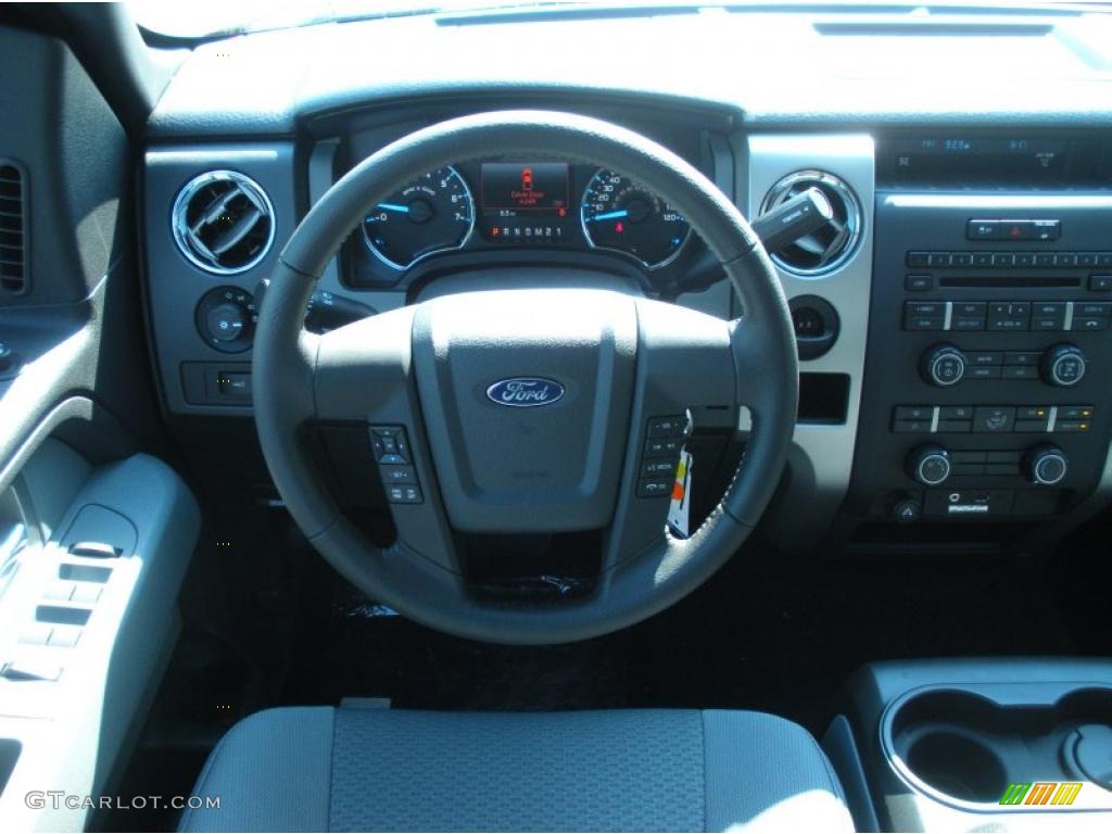 2011 F150 XLT SuperCab - Red Candy Metallic / Steel Gray photo #7