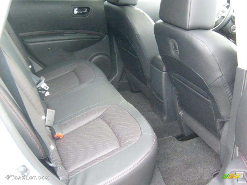 2011 Rogue SL AWD - Frosted Steel Metallic / Black photo #17