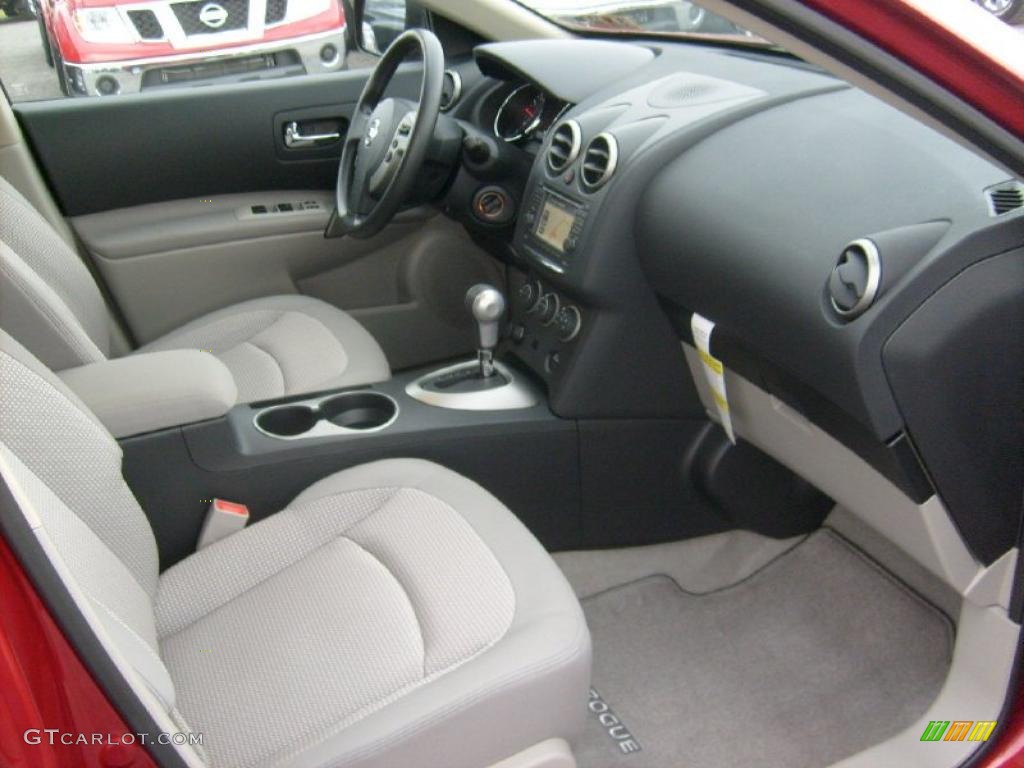 2011 Rogue SV AWD - Cayenne Red / Gray photo #18
