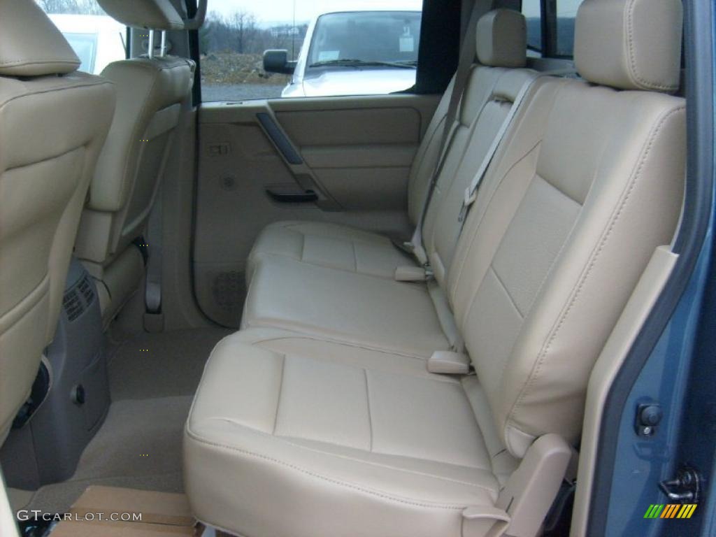 Almond Interior 2011 Nissan Titan SL Crew Cab 4x4 Photo #46881731