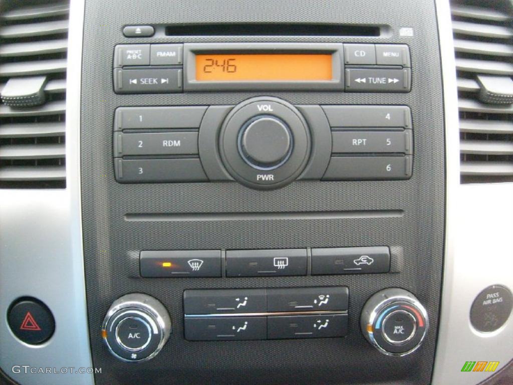 2011 Nissan Xterra S 4x4 Controls Photo #46882544