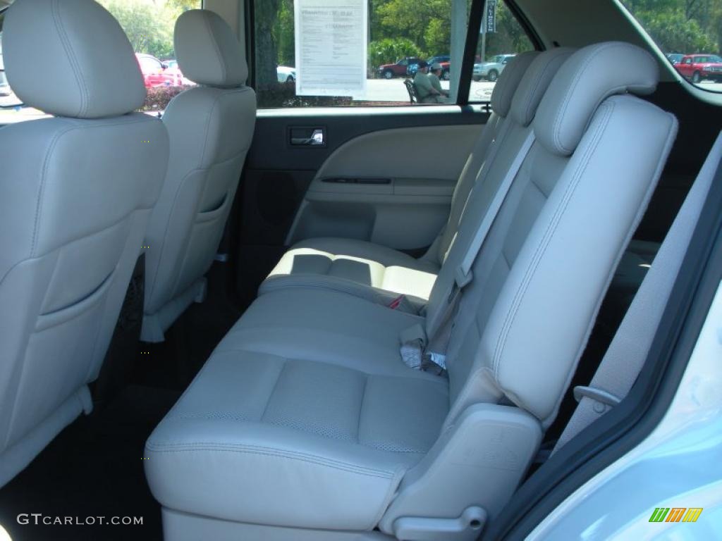 Medium Light Stone Interior 2008 Ford Taurus X Limited Photo #46882700