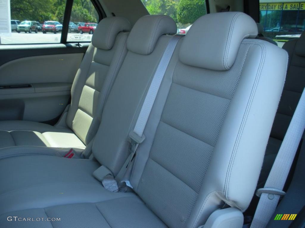 Medium Light Stone Interior 2008 Ford Taurus X Limited Photo #46882715